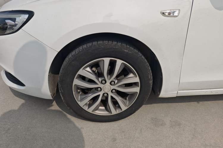 Used Buick GT 2018 18T Automatic Elite Model