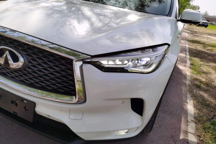 Used Infiniti QX50 2018 2.0T Four-Wheel Drive Elite Edition Left Front Headlight