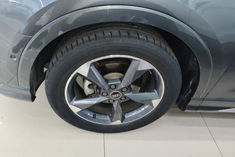 Used Audi Q3 2022 35 TFSI Fashion Dynamic Model