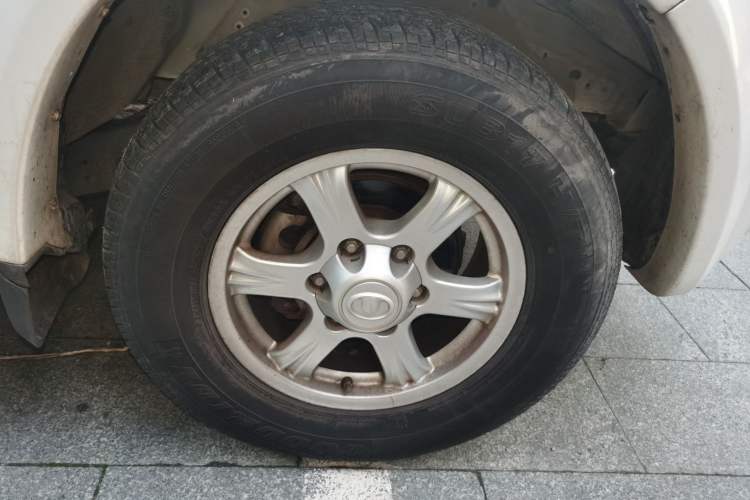 Used Great Wall Wingle 5 2013 2.0T European Version Two-Wheel Drive Elite Edition 6MT Big Double Cab GW4D20B