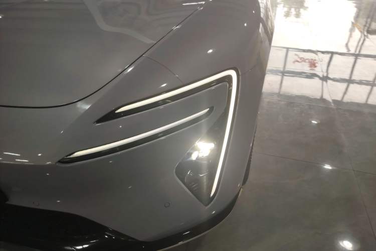 Used Avatr 06 2025 Pro Range-Extended Edition Left Front Headlight