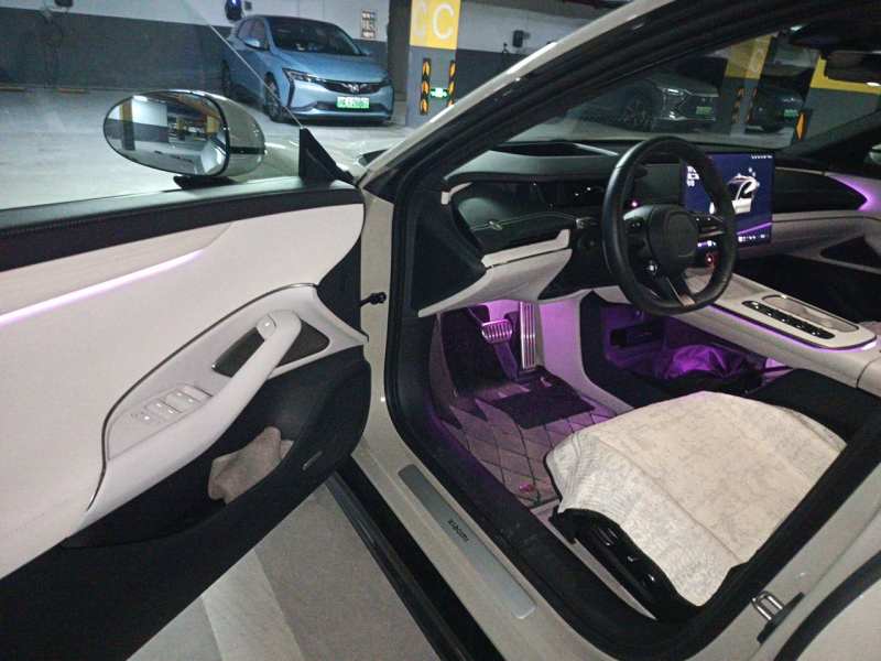 Used Xiaomi Auto SU7 2024 Four-Wheel Drive Ultra-Long Range Advanced Intelligent Driving Max Edition — 20