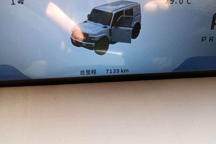 Used iCAR V23 2025 401 Two-Wheel Drive Intelligent Driving Version Odometer Close Up