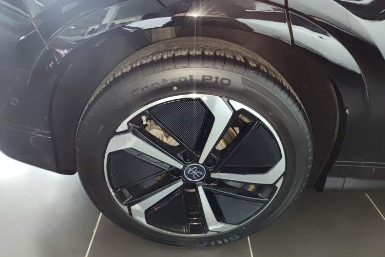 Used BYD Song L EV 2025 Intelligent Driving Version 662 km LiDAR Excellence Edition