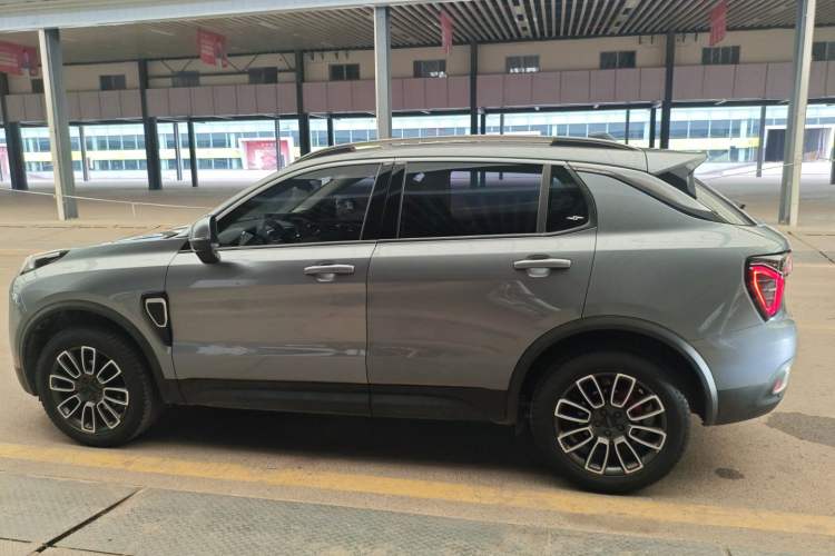 Used Lynk & Co 01 2020 2.0T Two-Wheel Drive Pure Pro Version China VI Standard