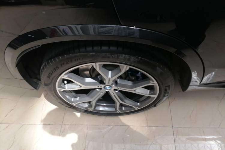 Used BMW X5 2020 xDrive40i Luxury Model with M Sport Package
