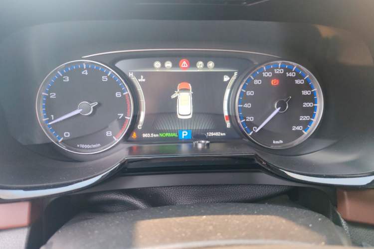 Used GAC Trumpchi GS8 2017 320T Two-Wheel Drive Luxury Smart Connectivity Version (7 Seats) Instrument Cluster