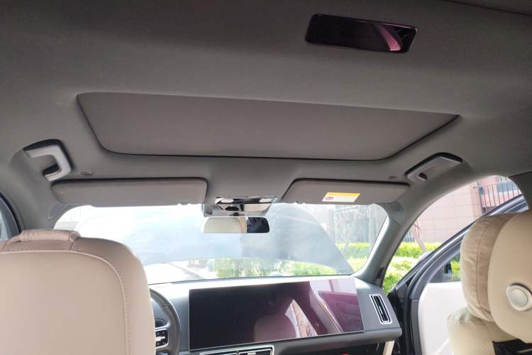 Used Li Auto L8 2023 Air model