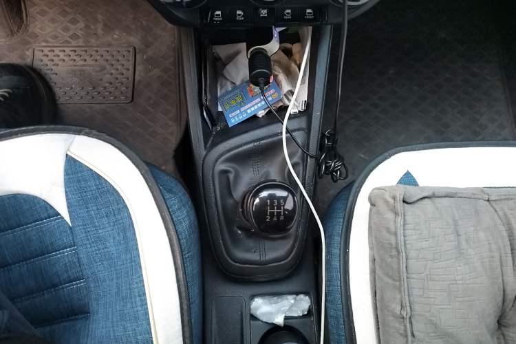 Used Hyundai Verna (older generation) 2017 1.4L Manual Refreshed Version China VI Standard
