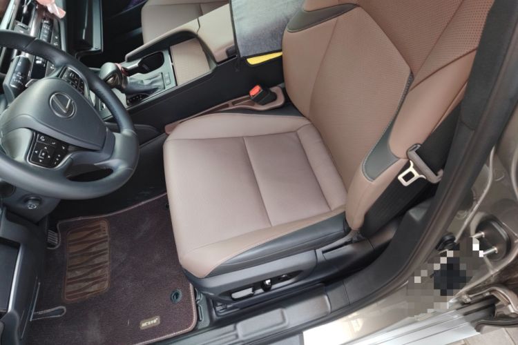 Used Lexus ES 2024 200 Premium Edition Left Front Seat