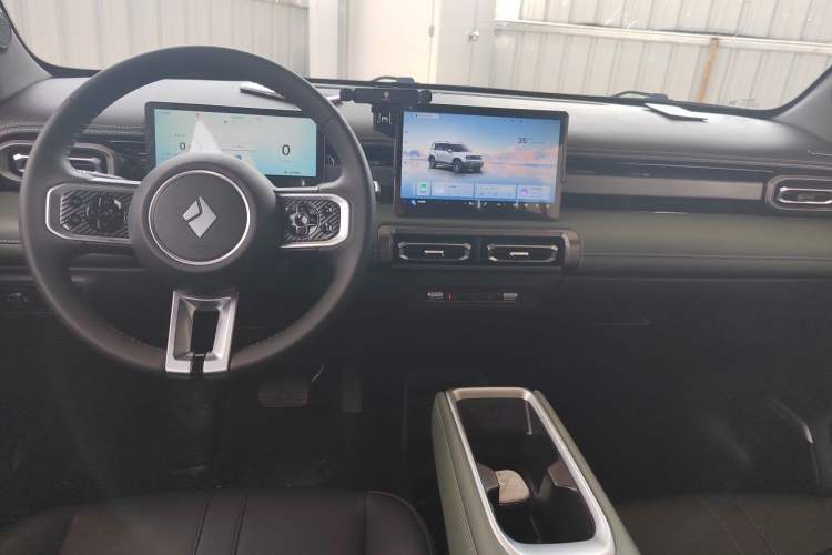 Used Baojun Spark EUV 2025 Flagship Edition 5 Seats