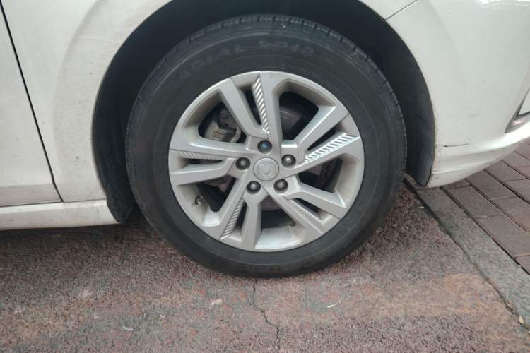 Used Changan Eado 2019 High-Energy Edition 1.6L GDI Manual Pioneer Model China VI Standard