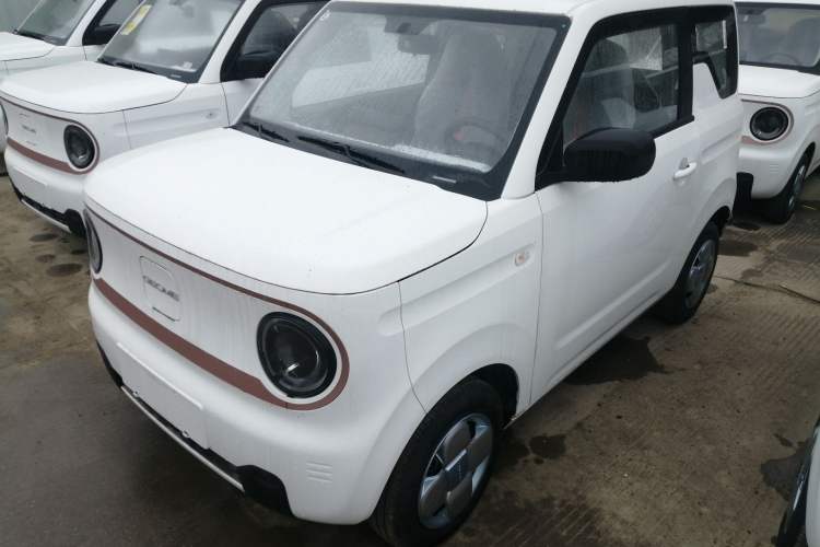 Used Geely Galaxy Panda 2024 Panda Mini 200km Endurance Bear