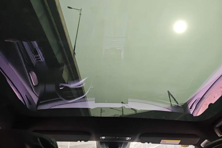 Used Lynk & Co 10 EM-P 2025 Model 240 Four-Wheel Drive Ultra
