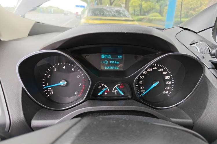 Used Ford Kuga 2013 1.6L GTDi Two-Wheel-Drive Trend Model Instrument Cluster