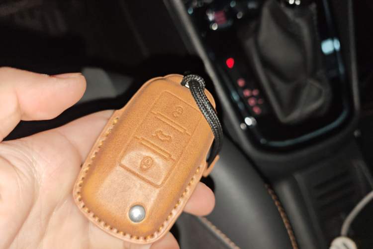 Used Volkswagen C-TREK 2018 1.5L Automatic Luxury Edition