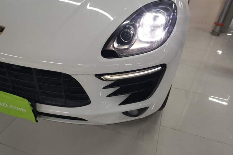 Used Porsche Macan 2014 Macan 2.0T