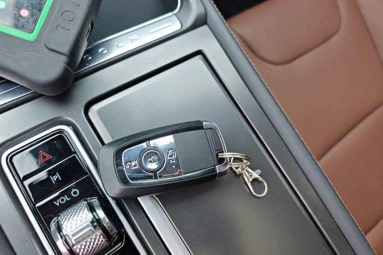 Used Lincoln Z 2025 2.0T Zunyi Hybrid Version
