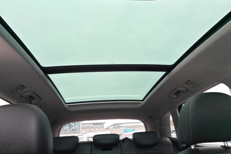 Used Audi Q5L 2020 Updated 40 TFSI Prestige Fashion Edition Headliner