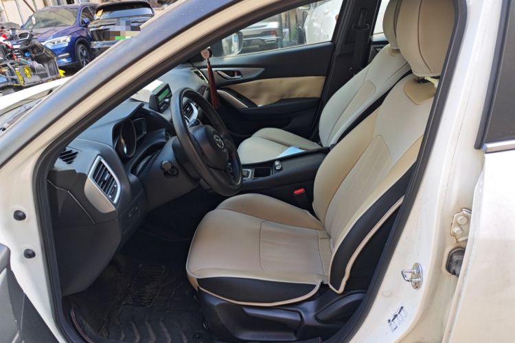 Used Mazda CX-4 2016 2.0L Automatic 2WD Blue Sky Dynamic Edition Left Front Seat