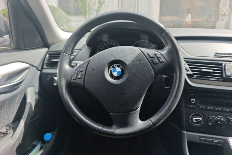 Used BMW X1 2013 sDrive18i Fashion Model