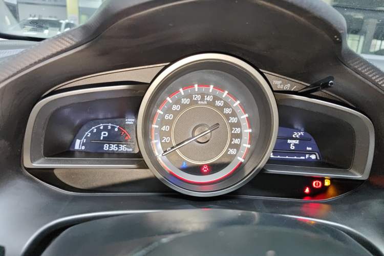 Used Mazda 3 Axela 2016 Sedan 1.5L Automatic Comfort Model Instrument Cluster