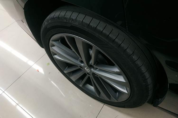 Used Leapmotor C16 2024 Pure Electric 520 Deluxe Edition