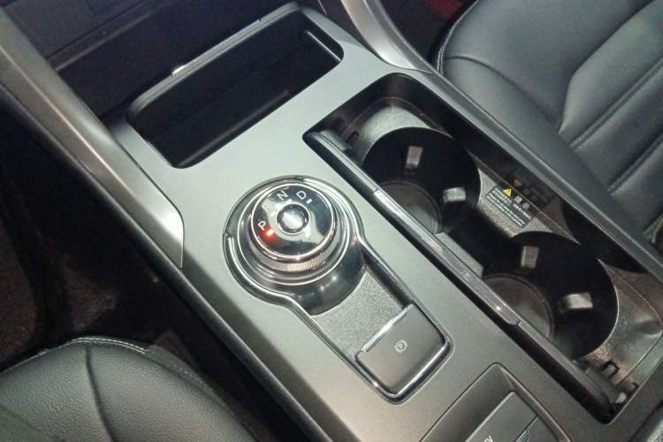 Used Ford Mondeo New Energy 2018 2.0 PHEV Smart-Controlled Fashion Edition China VI Standard
