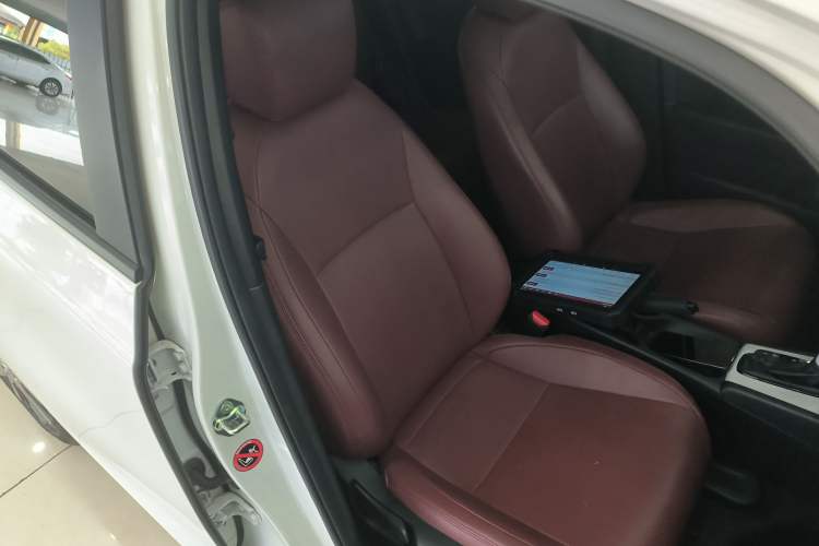 Used Honda Fit 2022 1.5L CVT Trendy Sunroof Edition
