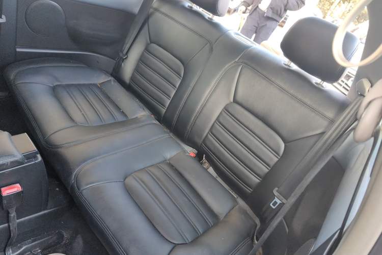 Used Volkswagen Beetle 2010 1.6 AT Left Rear Seat