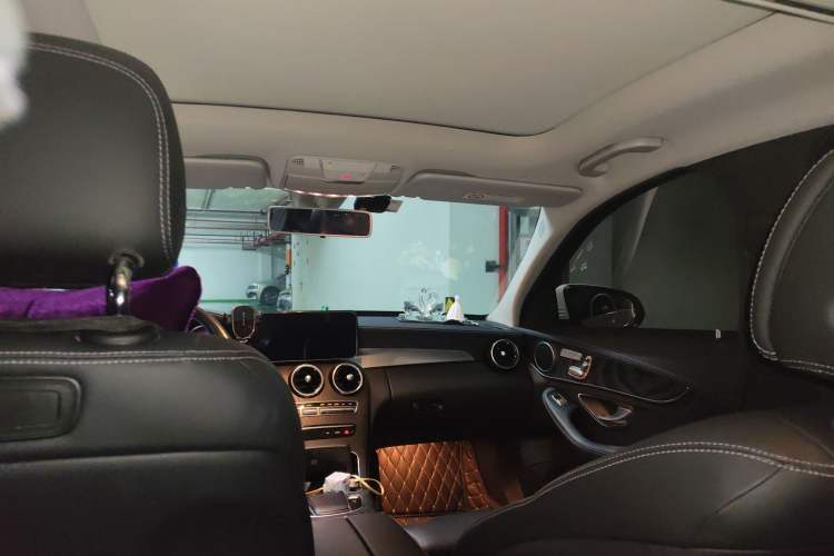 Used Mercedes-Benz C-Class 2019 C 260 L Sport Edition Headliner