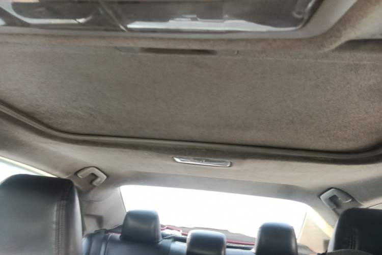 Used Toyota Levin 2017 Revised Dual-Engine 1.8H GS E-CVT Elite Sunroof Version China V Standard Headliner