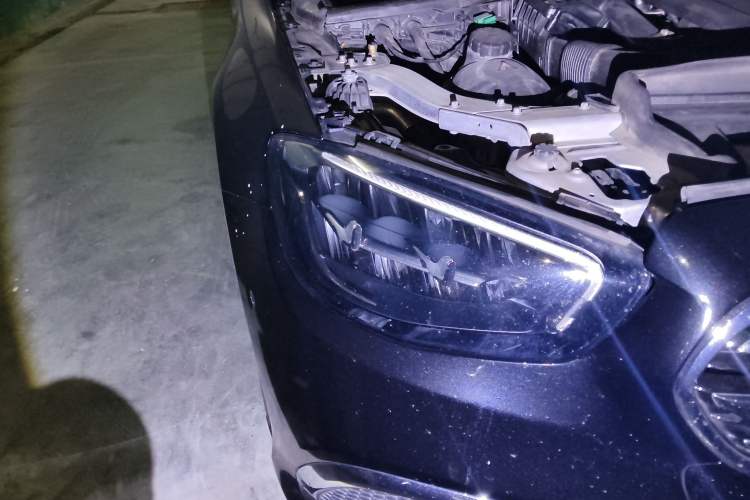 Used Mercedes-Benz E-Class New Energy 2023 E 350 e L Plug-in Hybrid Sedan