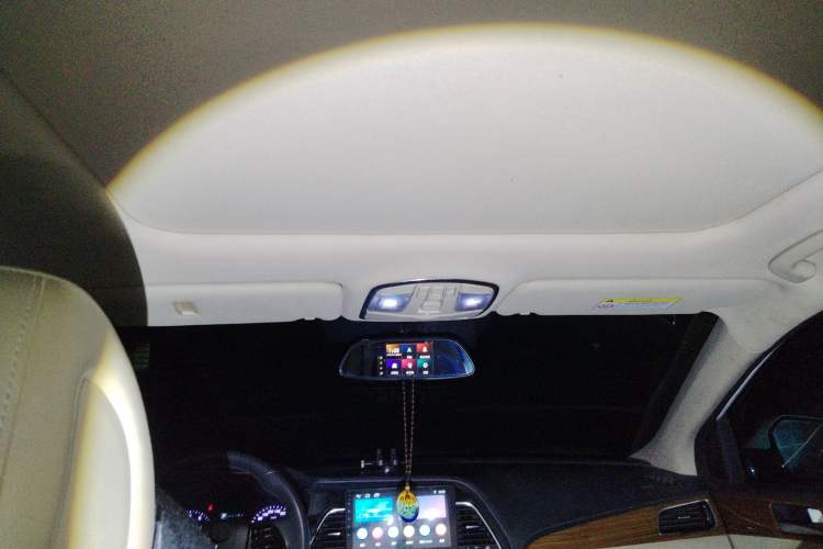 Used Hyundai Sonata 2015 2.4L LUX Ultimate Trim
