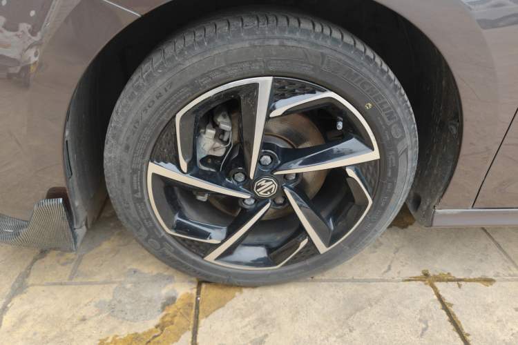 Used MG 5 2021 300TGI DCT Elegant Luxury Edition
