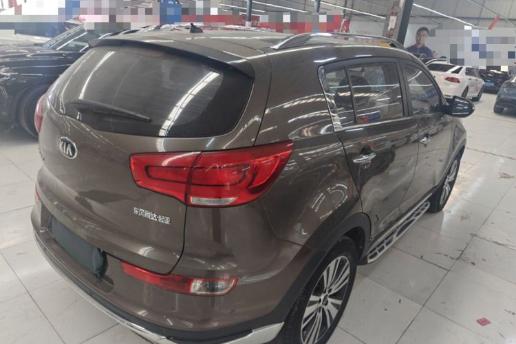 Used Kia Sportage R 2015 2.0L Automatic Two-Wheel Drive DLX Model Rear Right 45 Deg