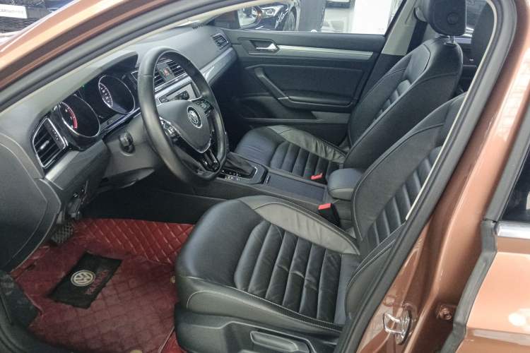 Used Volkswagen Lamando 2018 280TSI DSG Comfort Edition
