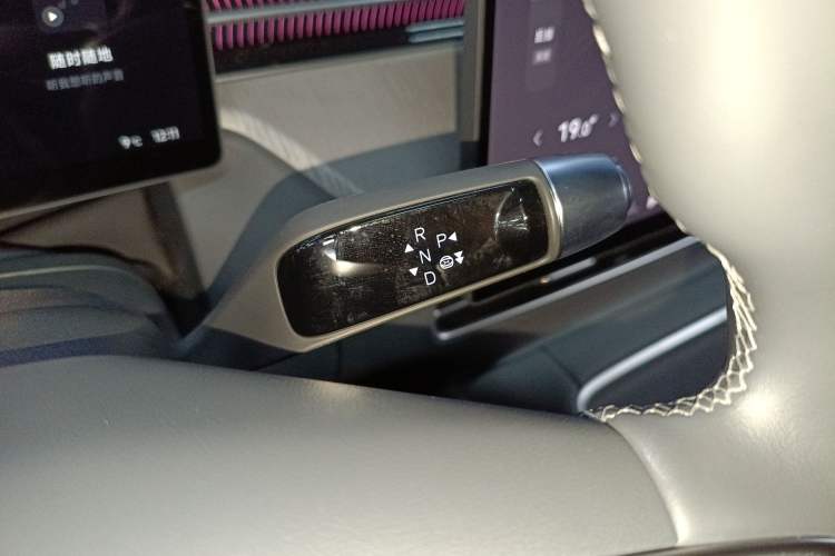 Used XPeng G6 2025 625 Long-Range Max Flagship Edition