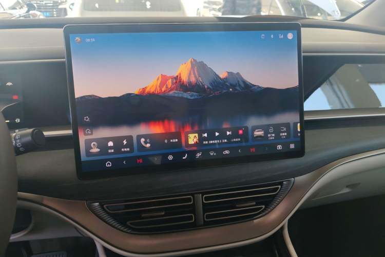 Used Denza D9 2022 DM-i 970 Four-Wheel Drive Prestige Model
