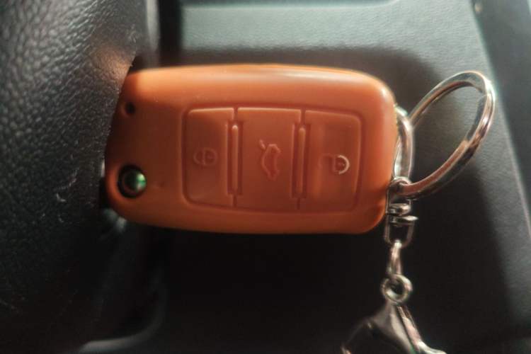 Used Volkswagen Jetta 2017 1.4L Manual Fashion Edition
