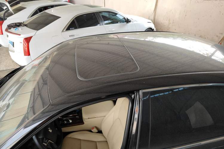 Used Toyota Crown 2015 2.0T Fashion Edition Roof