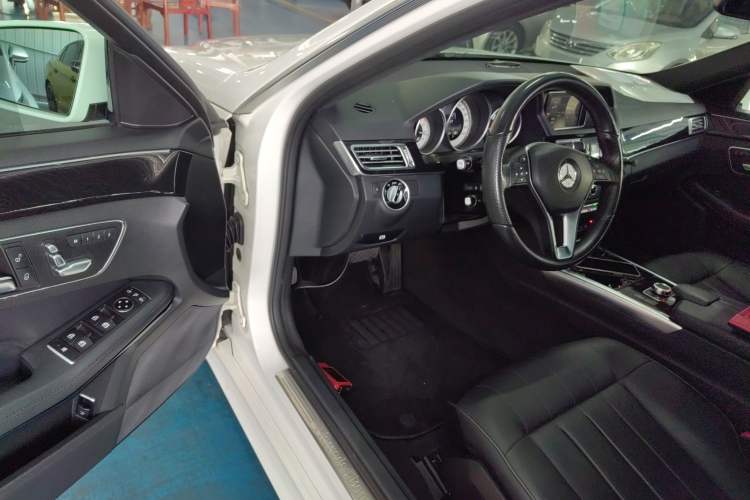 Used Mercedes-Benz E-Class 2015 Restyled E 260 L Sport Edition