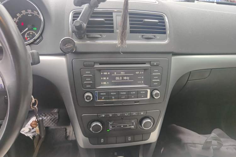 Used Skoda Yeti 2014 1.4 TSI DSG Polar Edition
