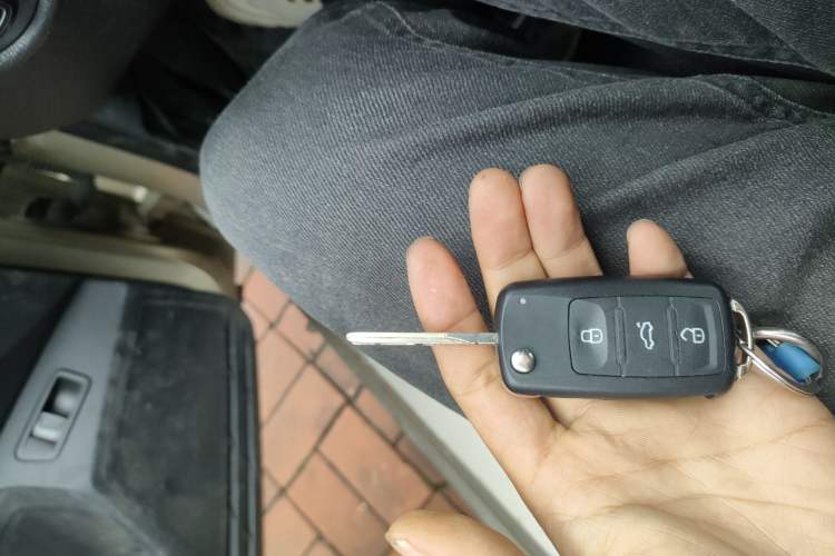 Used Volkswagen Bora 2016 1.6L Automatic Fashion Model
