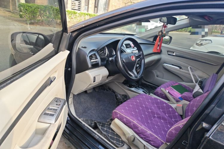 Used Honda City Classic 2012 1.5L Automatic Elite Edition Driver Seat