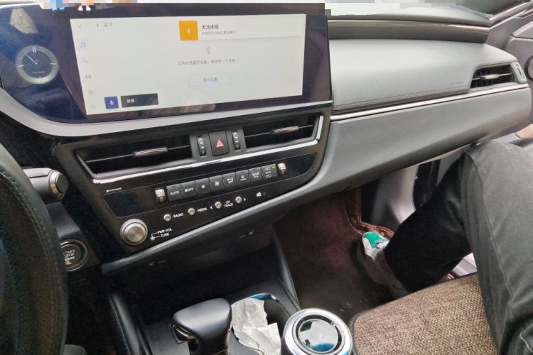 Used Lexus ES 2022 200 Excellence Edition
