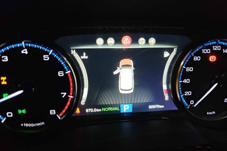 Used GAC Trumpchi GS8 2017 320T Four-Wheel Drive Luxury Smart Connectivity Version (7 Seats) Instrument Cluster