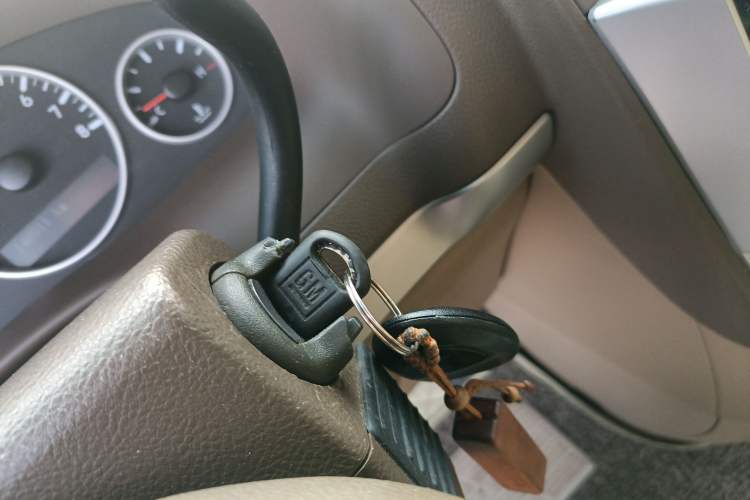 Used Buick GL8 2014 2.4L Classic Edition
