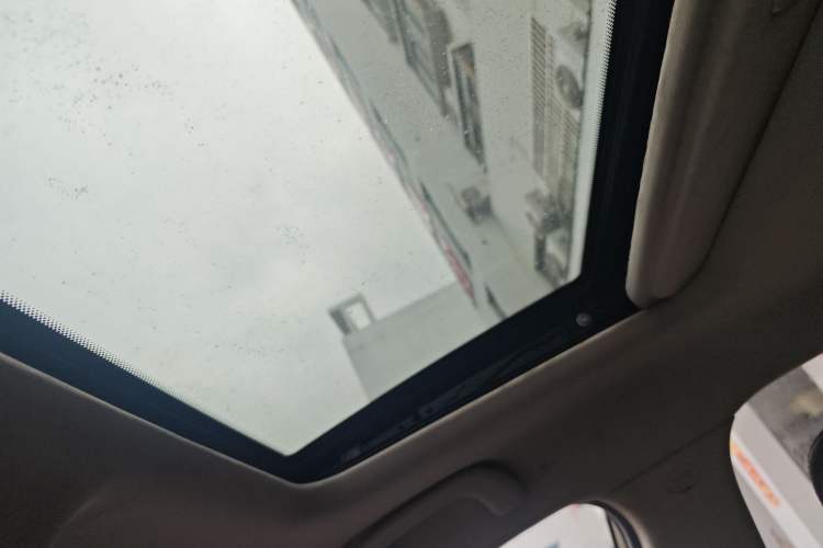 Used CHANGAN CS75 2014 2.0L Manual Luxury Version China V Standard Headliner