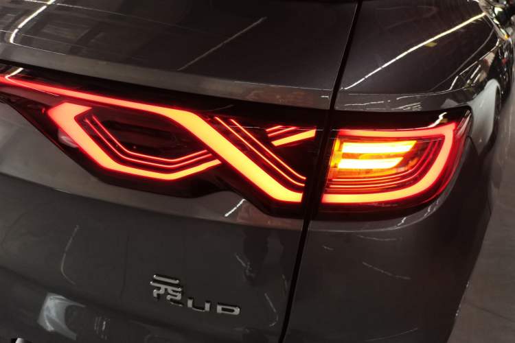 Used BYD Yuan UP 2025 Model 301KM Leading Version Right Rear Taillight